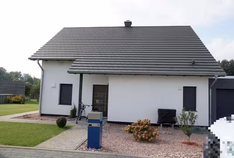 Einfamilienhaus mit Garage in Lübz - Bild 1