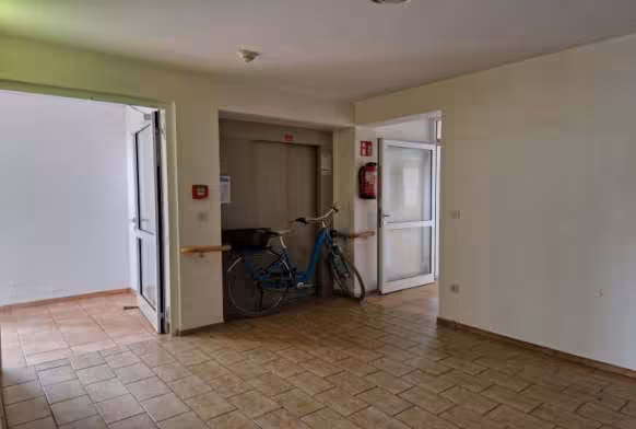 Altenpflegeheim und Doppelgarage in Bad Sooden-Allendorf - Bild 8