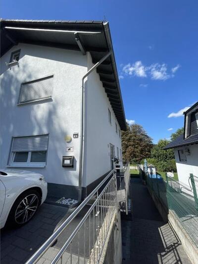 Zweifamilienhaus in Johann-Honrath-Straße 13, 53783 Eitorf, Harmonie - Bild 1