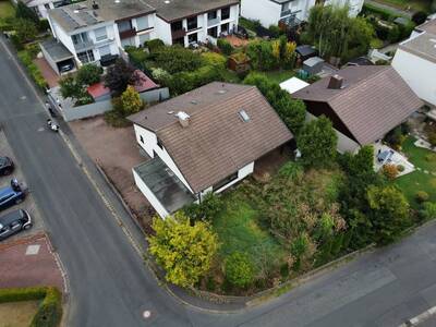 Einfamilienhaus mit Pkw-Garage in Emdener Straße 28, 34246 Vellmar, Niedervellmar - Bild 2