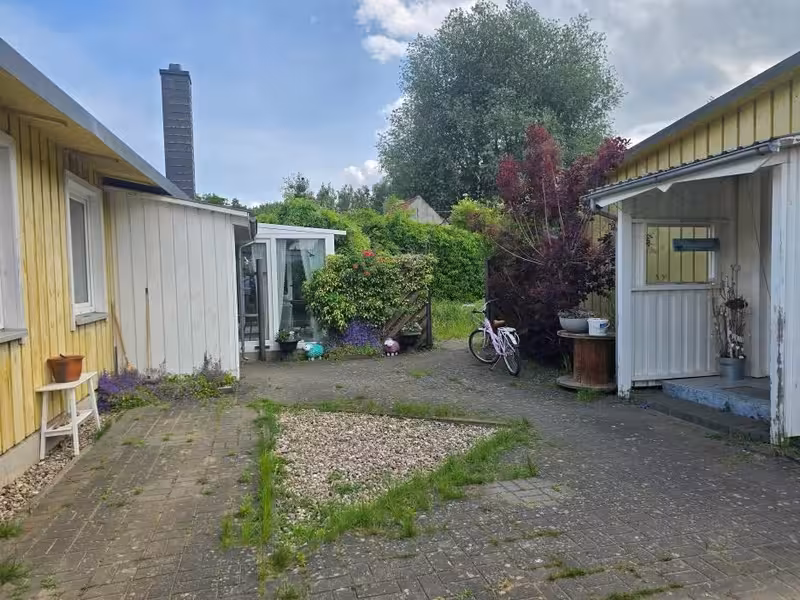 Einfamilienhaus mit Wohn-Nebengebäude mit Carport in Zehdenick - Bild 3