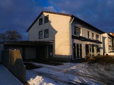 Wohn-/Geschäftshaus in Kaunitzer Straße 8, 33758 Schloß Holte-Stukenbrock, Schloß Holte - Bild 2