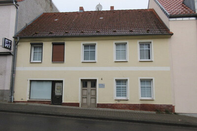 Einfamilienhaus, Zweifamilienhaus, Mehrfamilienhaus in Hospitalstraße  4, 17279 Lychen - Bild 1