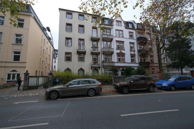 Mehrfamilienhaus in Frankfurt am Main - Bild 3