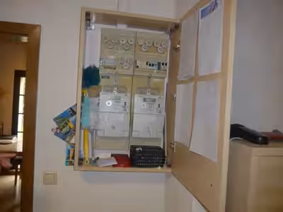 Zweifamilienhaus, gewerblich genutztes Grundstück, Kfz-Stellplatz, Garage in Eschweg 25, 32457 Porta Westfalica, Holtrup - Bild 5
