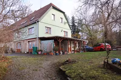 Wohnhaus und Gebäude ehemals Tischlerei in Ring 33+31, 01877 Demitz-Thumitz, OT Medewitz - Bild 1