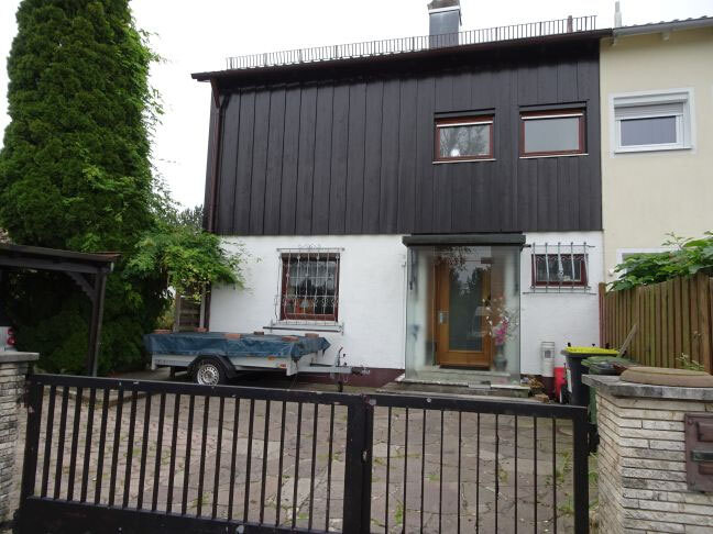 Doppelhaushälfte mit Garage in Geretsried - Bild 2