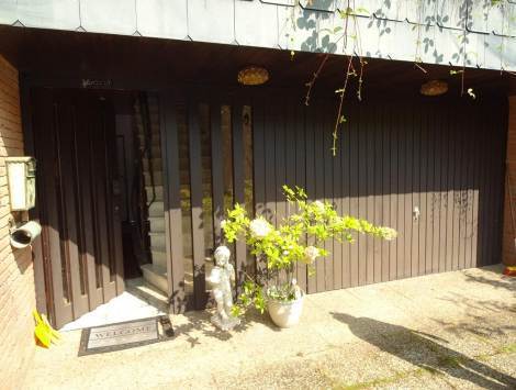 Garage, Einfamilienhaus, Einfamilienwohnhaus mit 2 Apartmentwohnung und Garage in Bochum - Bild 4