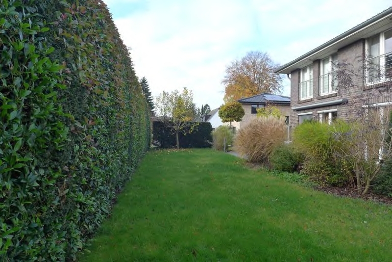 Einfamilienhaus mit Doppelcarport in Hamburg - Bild 2