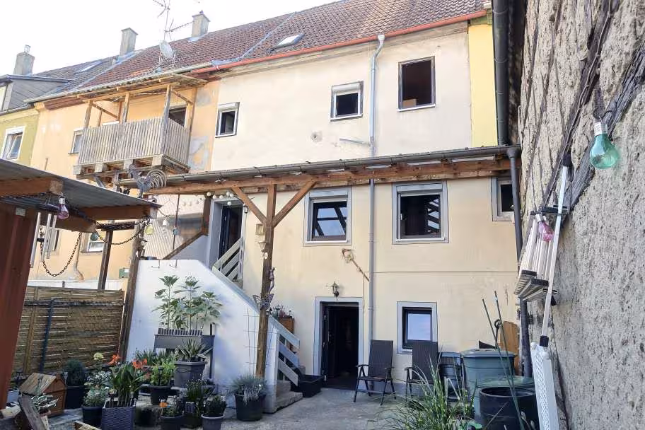 Reihenhaus, Einfamilienhaus, Reihenmittelhaus, ca. 93 qm Wohnfläche in Uffenheim - Bild 7