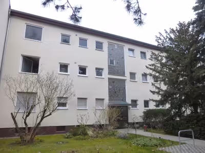 Eigentumswohnung (1 bis 2 Zimmer), Erbbaurecht in Säntisstraße 66, 01227 Berlin, Marienfelde - Bild 1