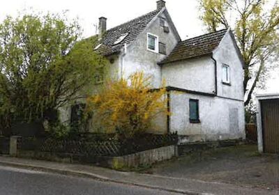 Wohnhaus mit Garage in Sindlinger Straße 63, 71126 Gäufelden-Nebringen - Bild 1