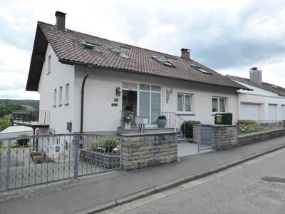 Zweifamilienhaus, Garage, Garage in Rosenstraße 13, 63785 Obernburg - Bild 2