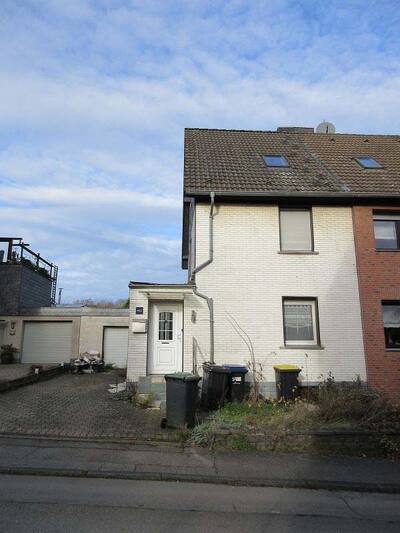 Garage, Einfamilienhaus in Konkordiasiedlung Haus Nr. 42, 52249 Eschweiler - Bild 1