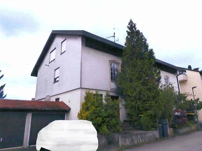 Reiheneckhaus mit Garage in Am alten Friedhof 3, 70806 Kornwestheim - Bild 2