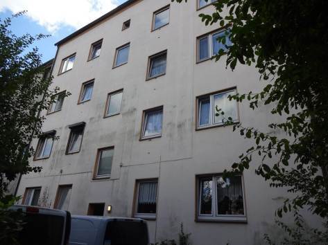 Eigentumswohnung (3 bis 4 Zimmer), Wohnung 2. OG rechts nebst Kellerraum in Bochum - Bild 1