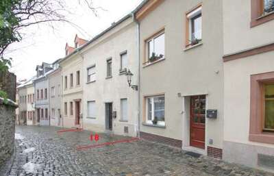 zweigeschoss. Wohnhaus in Neugasse  18, 08396 Waldenburg, Thurm - Bild 1