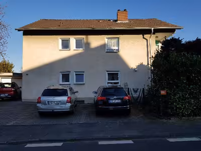Kfz-Stellplatz, Eigentumswohnung (3 bis 4 Zimmer) in Maarweg 40, 53123 Bonn, Duisdorf - Bild 1
