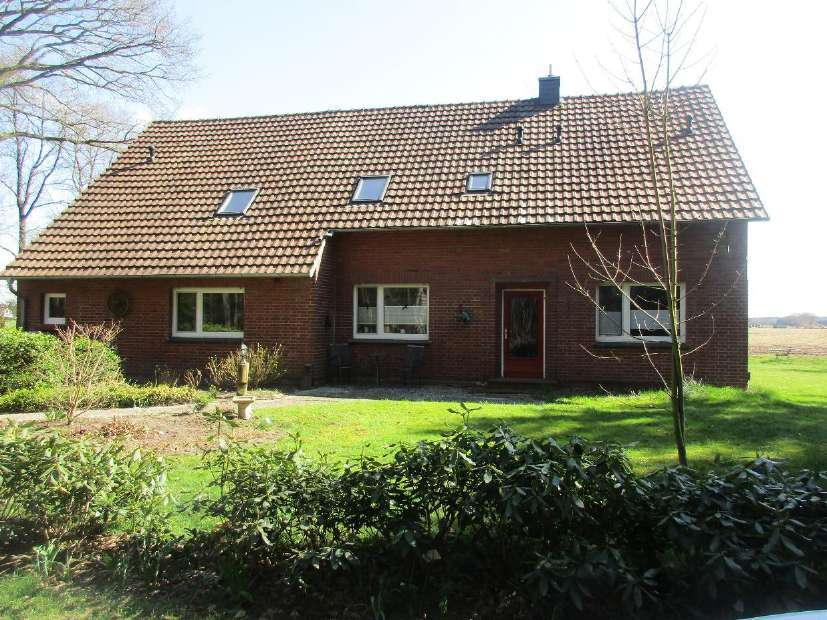 Einfamilienhaus, Wohnhaus mit Gästezimmern in Lähden - Bild 3