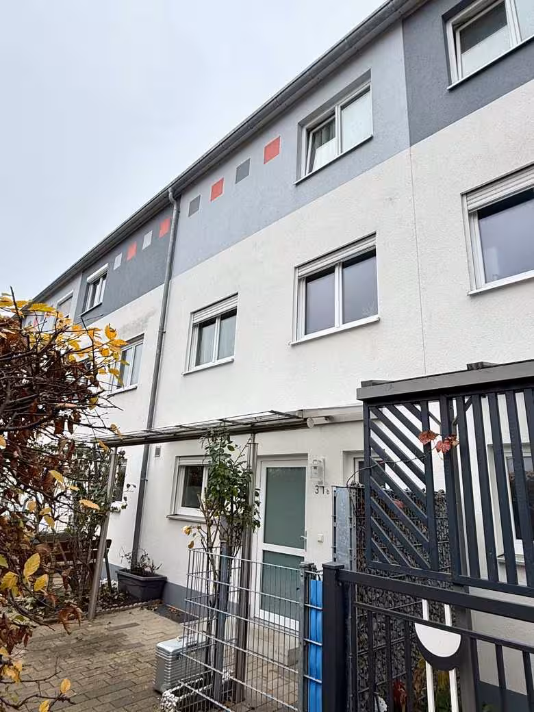 Reihenmittelhaus in Augsburg - Bild 1
