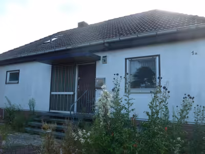 Kfz-Stellplatz, Einfamilienhaus in Starenweg 1 a, 32457 Porta Westfalica, Möllbergen - Bild 2