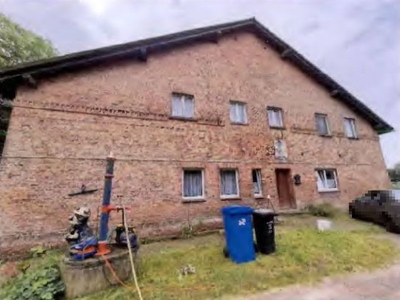 Scheunengebäude mit Wohnteil, Gartenland, Acker-/Grün-/Waldflächen in Kapelle 9, 18569 Gingst - Bild 1