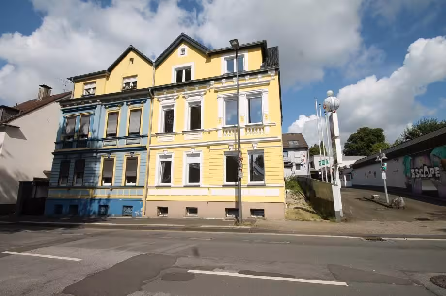 Mehrfamilienhaus in Solingen - Bild 1