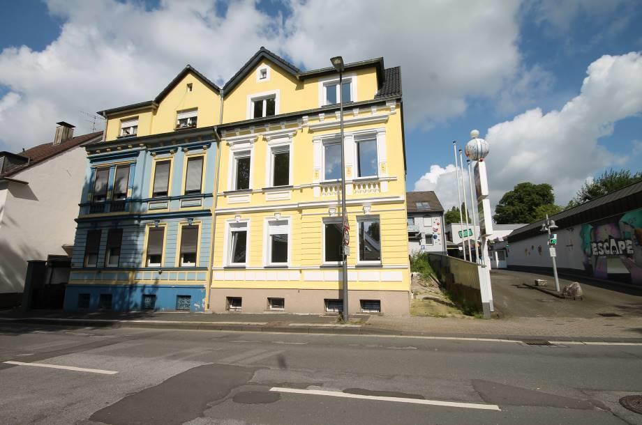 Mehrfamilienhaus in Solingen - Bild 1