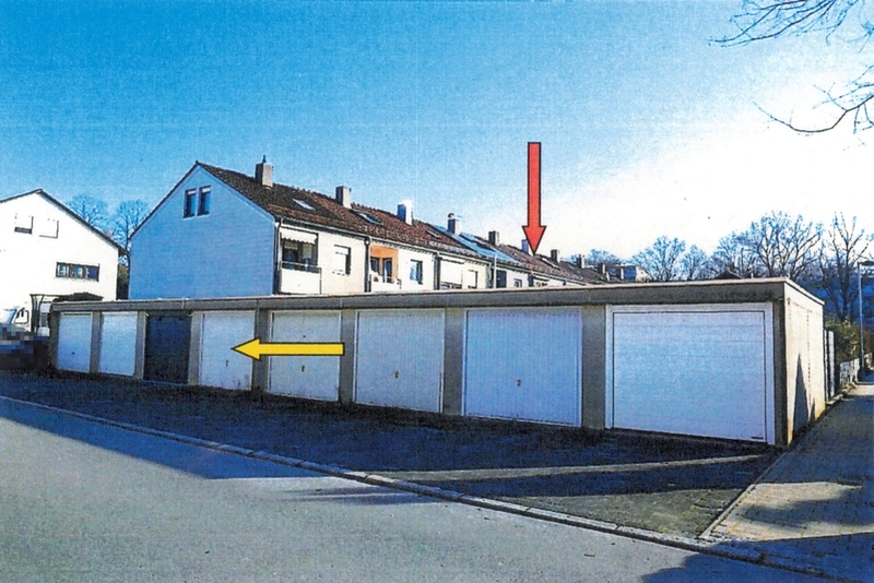 Reihenmittelhaus und Einzelgarage in Heilbronn - Bild 1