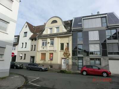 Mehrfamilienhaus in Hohenzollerstraße 83, 53721 Siegburg, Zange - Bild 1