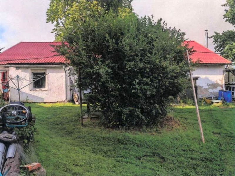 Wohnhaus nebst Nebengelass in Semlow - Bild 3