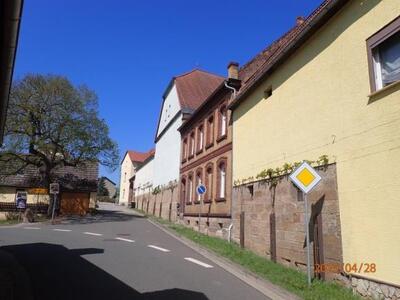 Wohn-/Geschäftshaus in Talstraße 29 29, 06636 Laucha an der Unstrut, Tröbsdorf - Bild 1
