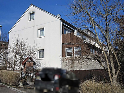 Doppelhaushälfte mit 2 Wohnungen und Garage in Gartenstraße 70, 72663 Großbettlingen - Bild 1
