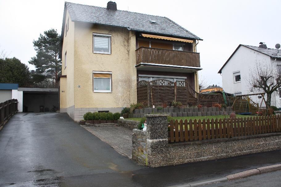 Einfamilienwohnhaus mit Doppelgarage in Einöden - Bild 2