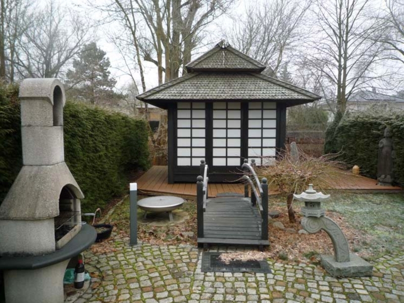 Einfamilienhaus mit Pool, Saunahaus und Tee-Pavillon in Rangsdorf - Bild 2