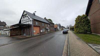 Grundstück bebaut mit einem Wohnhaus sowie drei unbebaute Grundstücke im Außenbereich in Der Auel, 53894 Mechernich, Satzvey-Firmenich - Bild 2