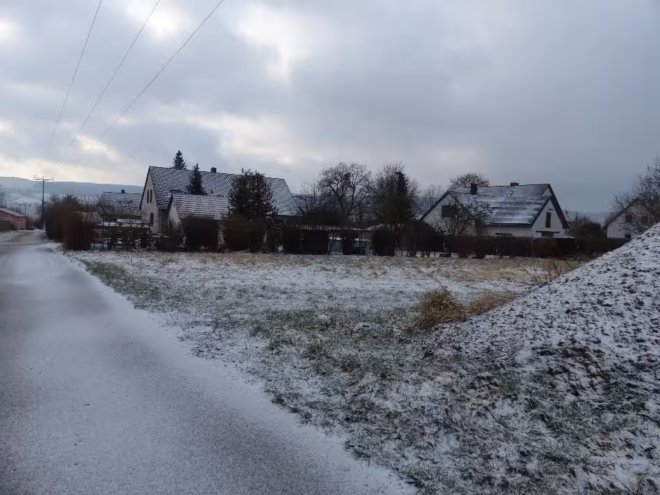 unbebautes Grundstück in Sausenhofen - Bild 5