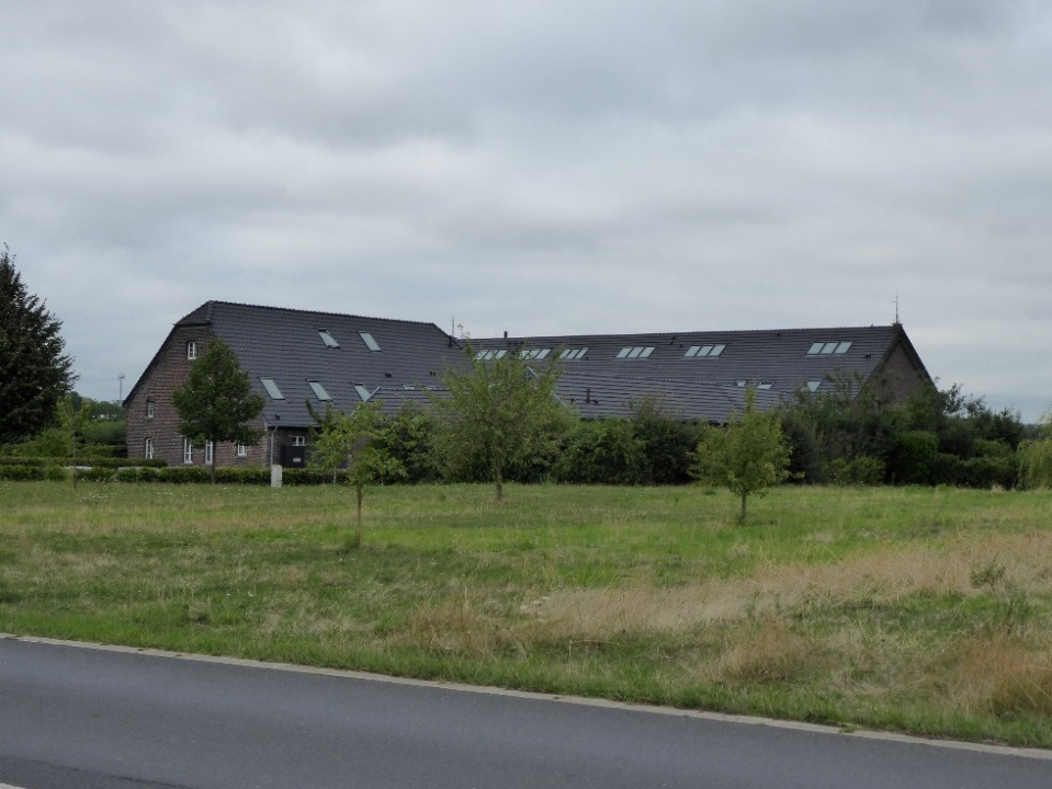 Wohnungseigentum mit Charakter eines Reihenmittelhauses (3 bis 4 Zimmer) in Willich - Bild 1