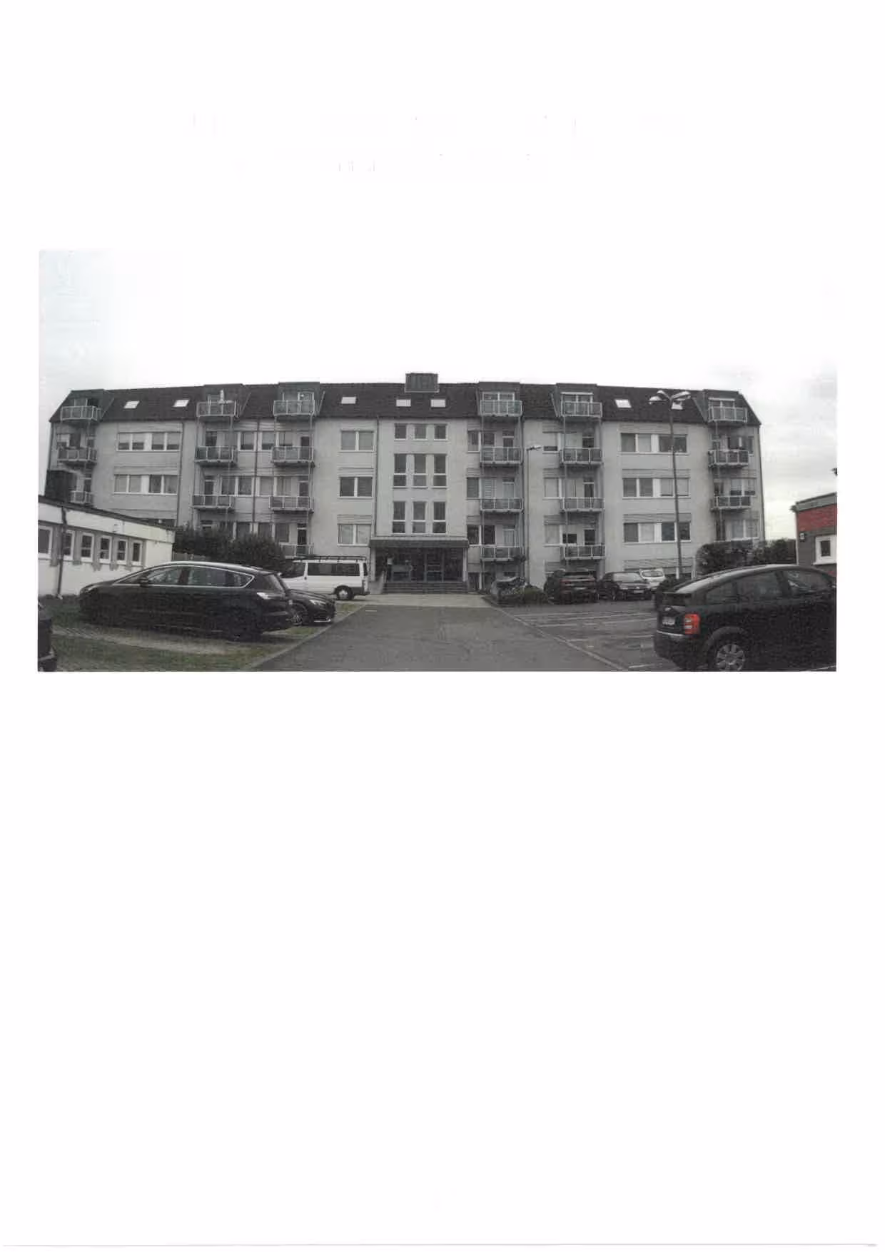 Kfz-Stellplatz, Eigentumswohnung (3 bis 4 Zimmer) in Düren - Bild 2