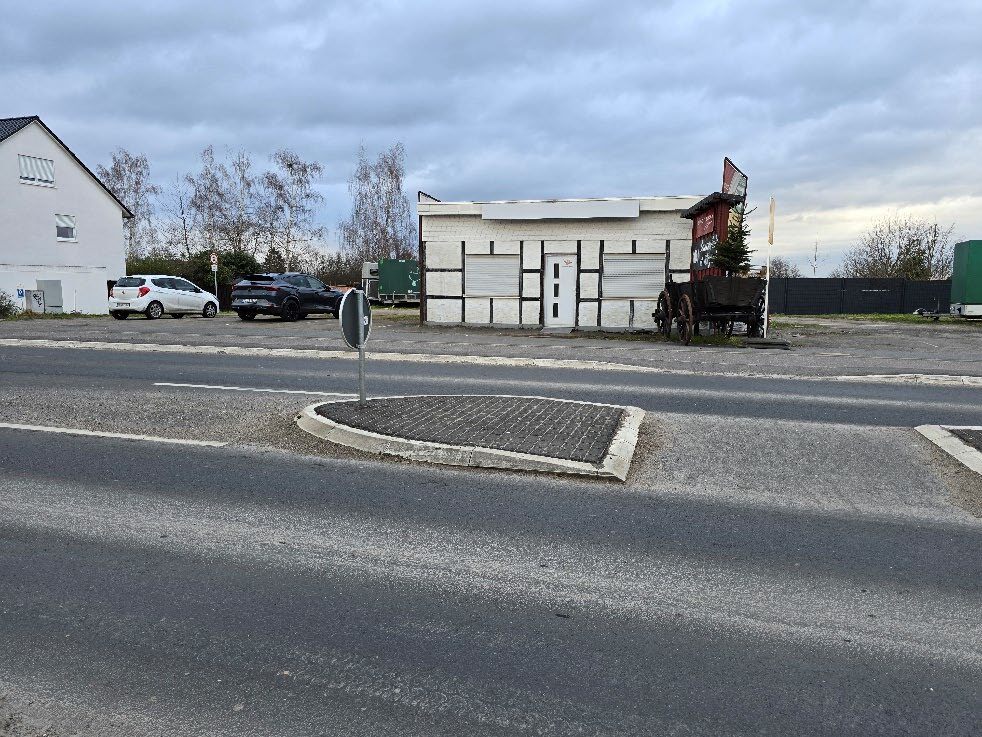 gewerblich genutztes Grundstück in Bornheim - Bild 2