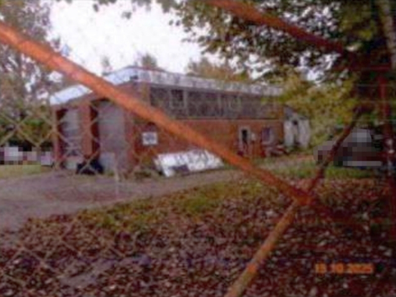 Bebautes Grundstück (Kfz-Werkstatt, abgängiges Wohn-/Hallengebäude) in Itzehoe - Bild 2