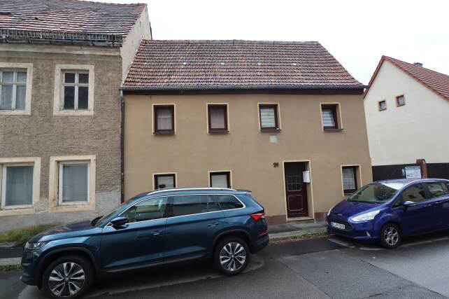denkmalgeschützes Reihenendhaus in Radeberg - Bild 1