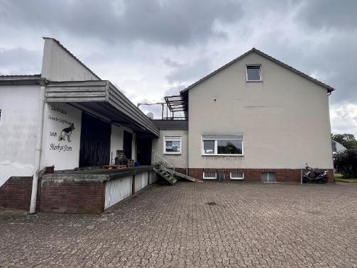 Doppelhaushälfte mit Gewerbehalle und Garage in Espelkamp - Bild 3