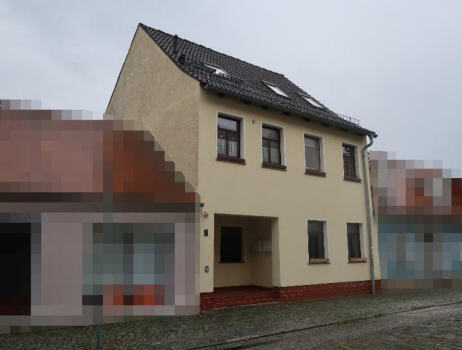 Reihenmittelhaus in Hoyerswerda - Bild 1