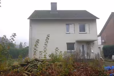 Garage, Einfamilienhaus in Grasmückenweg 3, 33775 Versmold, Peckeloh - Bild 1