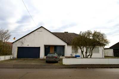 Einfamilienhaus in Juraweg  30, 89426 Wittislingen - Bild 1