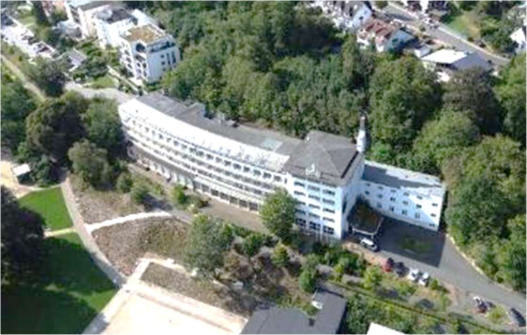 Gewerbeeinheit, ehemaliger Hotelbetrieb (Kurhotel) mit Wohnungen in Bad Schwalbach - Bild 1