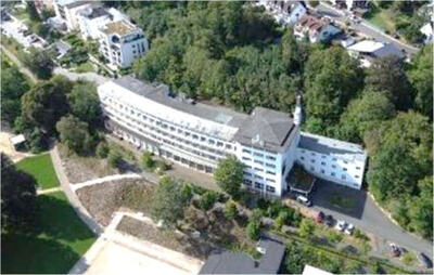 Gewerbeeinheit, ehemaliger Hotelbetrieb (Kurhotel) mit Wohnungen in Am Alleesaal 2, 65307 Bad Schwalbach - Bild 1