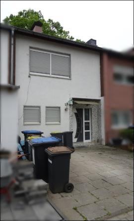 Garage, Reihenhaus, Einfamilienhaus, (Reihenmittelhaus) in Marl - Bild 3