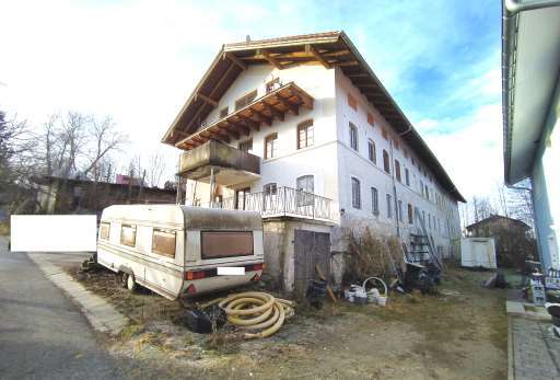 Anwesen und diverse forstwirtschaftliche Grundstücke in Bad Endorf - Bild 2